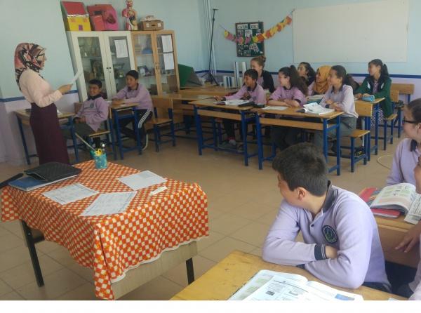 Okulumuz öğretmenleri öğrencileri kültür medeniyet bilgilerini arttırmak amacıyla sınıflarda konuşmalar yapmıştır.